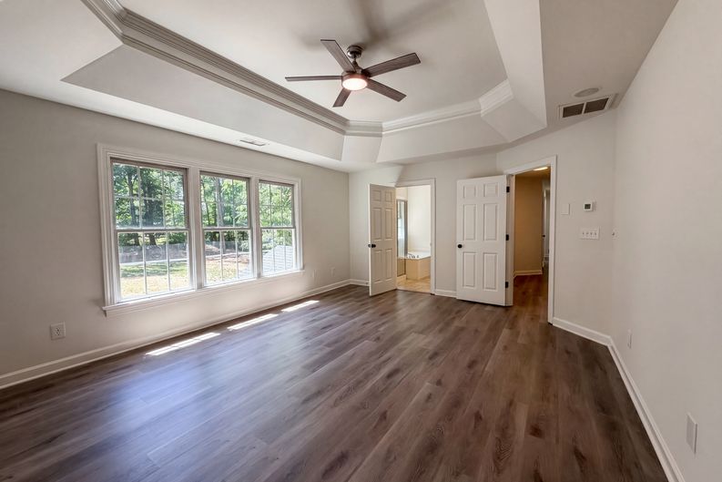 Photo 25 of 49 of 12209 Willingdon Rd, Huntersville, NC