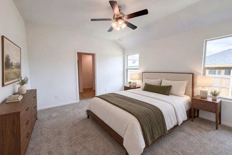 Photo 4 of 16 of 13592 Gunsmoke Ln, Cresson, TX