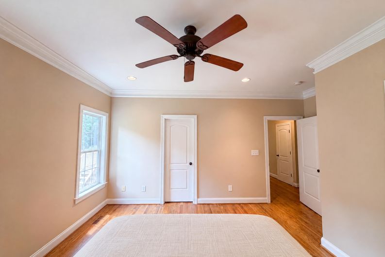 Photo 8 of 25 of 5474 Alamo Dr, Winston Salem, NC