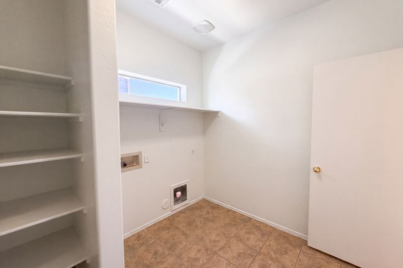 Photo 16 of 29 of 25660 W Elwood St, Buckeye, AZ