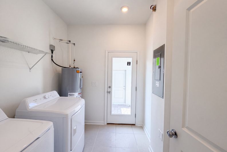 Photo 12 of 24 of 2172 Rider Rain Ln, Apopka, FL