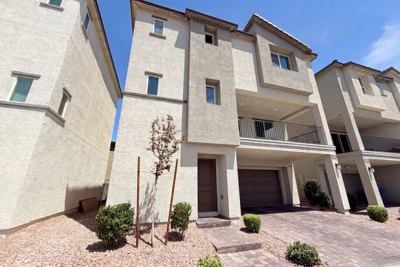 Photo 35 of 41 of 6875 Crimson Shadow St, North Las Vegas, NV