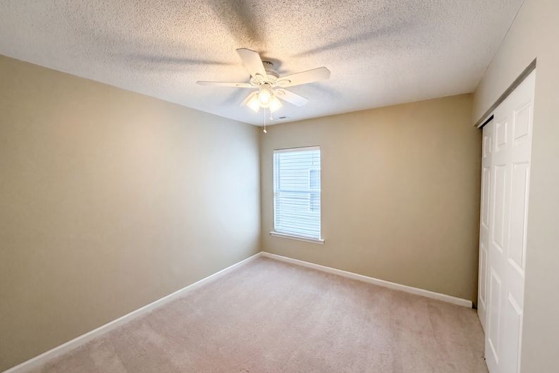 Photo 16 of 19 of 1812 Devonridge Dr, Fuquay Varina, NC