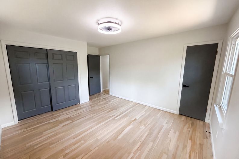 Photo 4 of 30 of 3807 Greenhill Dr, Atlanta, GA
