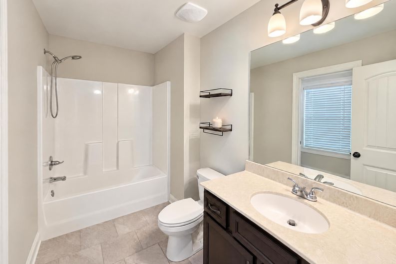Photo 15 of 24 of 1801 Sycamore Dr, Loganville, GA