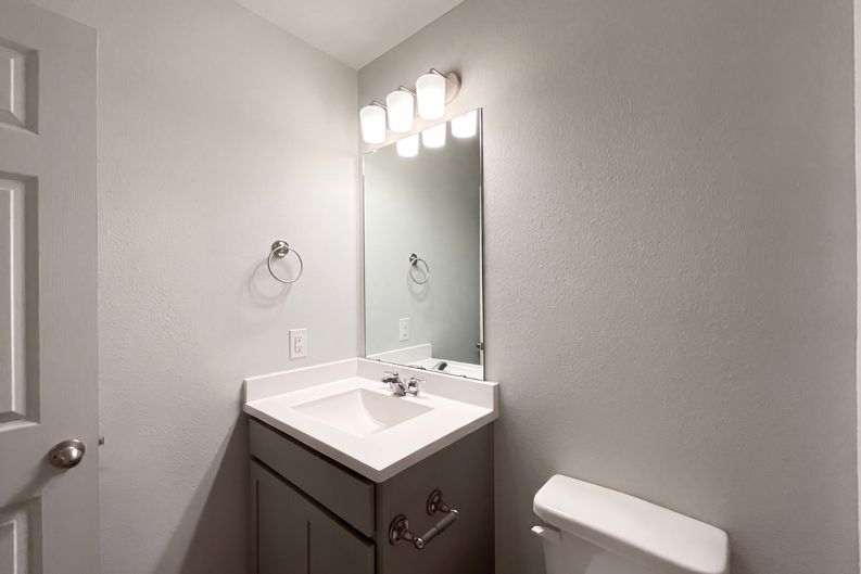 Photo 14 of 21 of 404 Camino Bay Dr, Katy, TX