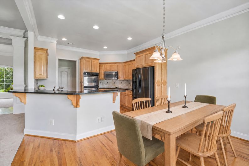 Photo 4 of 31 of 1040 E Magnolia Loop, Madison, GA