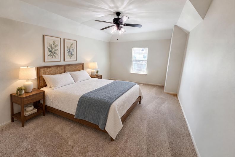 Photo 17 of 36 of 15822 Maple Shores Dr, Houston, TX
