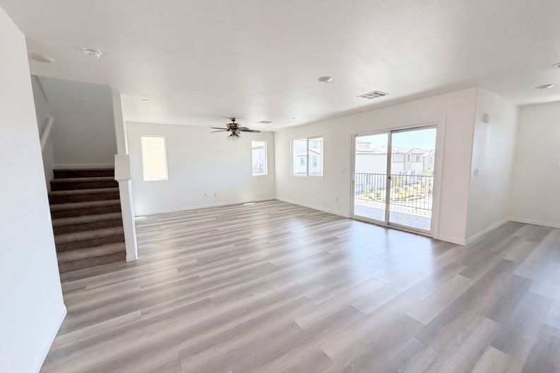 Photo 11 of 41 of 6875 Crimson Shadow St, North Las Vegas, NV