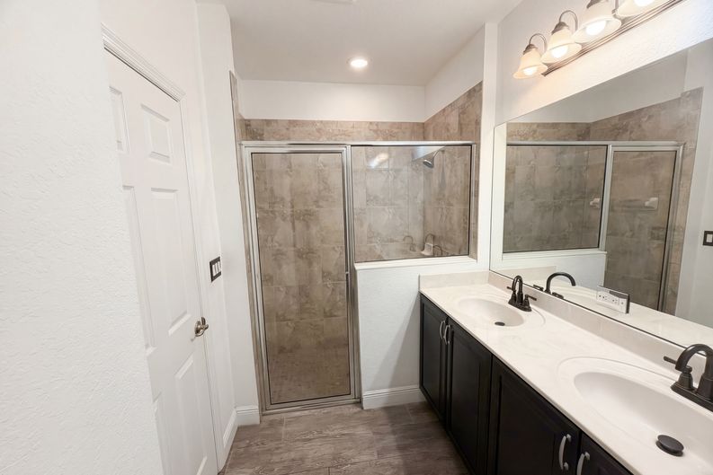 Photo 15 of 20 of 758 NE Hawks Ridge Way, Port Saint Lucie, FL