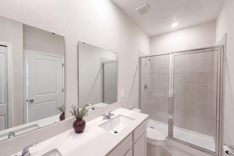 Photo 9 of 20 of 1520 Redwood Ln, Haines City, FL