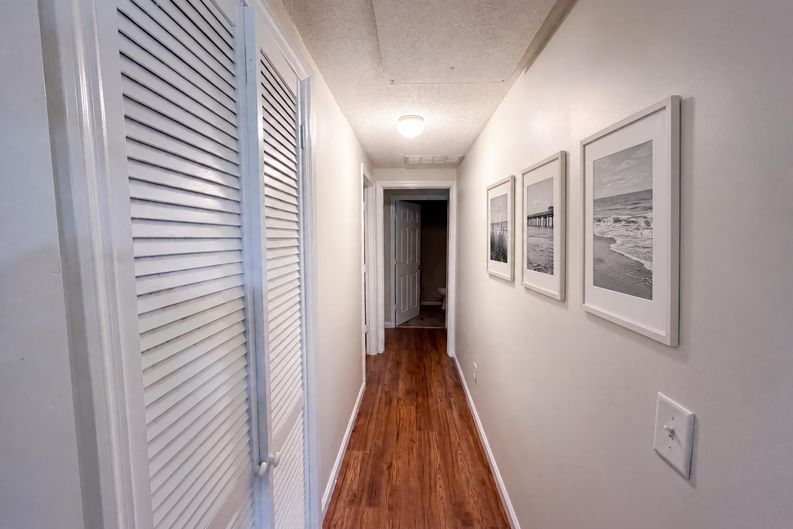 Photo 15 of 20 of 3004 Hunkin Cir, Deltona, FL