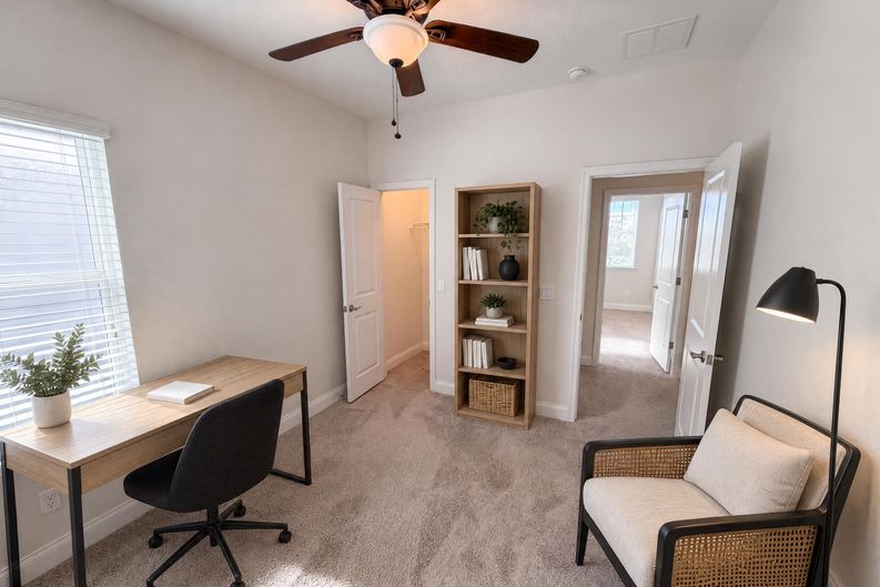 Photo 17 of 32 of 7797 Laureate Blvd, Orlando, FL