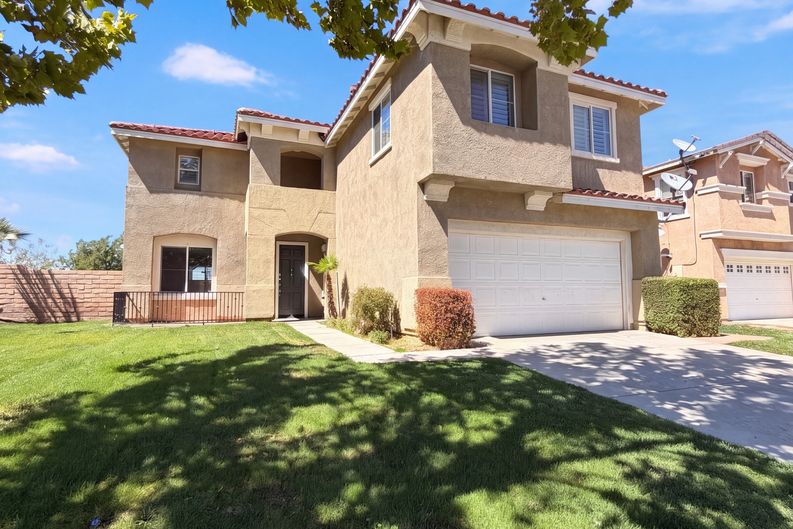 Photo 70 of 75 of 2423 Carolyn Dr, Palmdale, CA