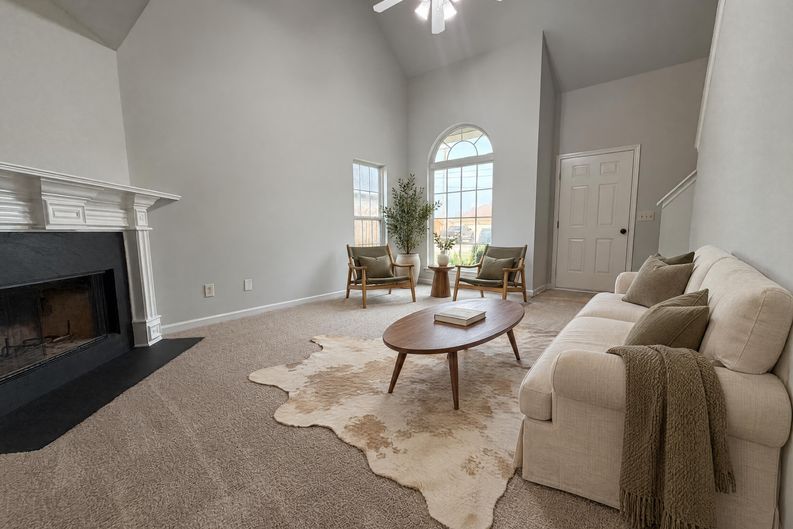 Photo 9 of 17 of 804 Thomas Bay Ct, Antioch, TN