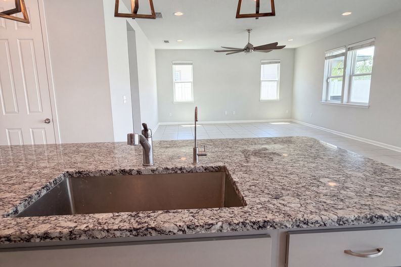 Photo 9 of 25 of 95443 Woodbridge Pkwy, Fernandina Beach, FL