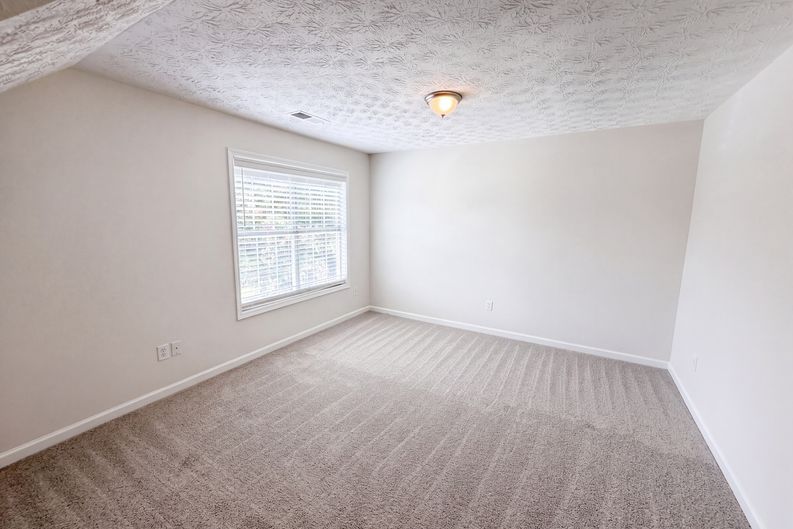Photo 16 of 49 of 3870 Cherry Ridge Walk, Suwanee, GA