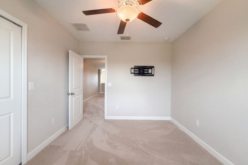 Photo 17 of 25 of 9430 Channing Hill Dr, Sun City Center, FL