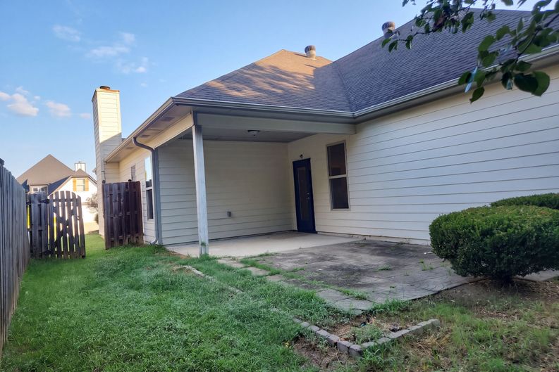 Photo 5 of 15 of 4233 Sierra Way, Gardendale, AL
