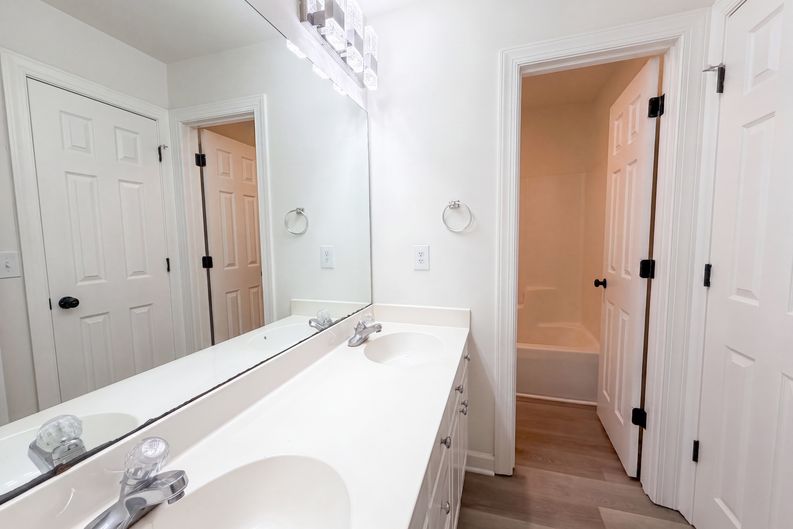 Photo 46 of 49 of 12209 Willingdon Rd, Huntersville, NC