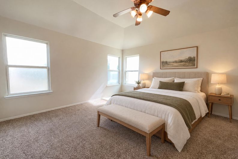 Photo 4 of 22 of 11919 Leaf Oak Dr, Houston, TX
