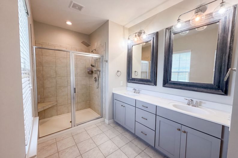 Photo 11 of 26 of 2021 Codorus Ln, Hanahan, SC
