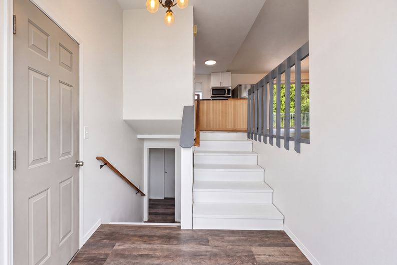 Photo 7 of 19 of 611 Marcie Ct, East Wenatchee, WA