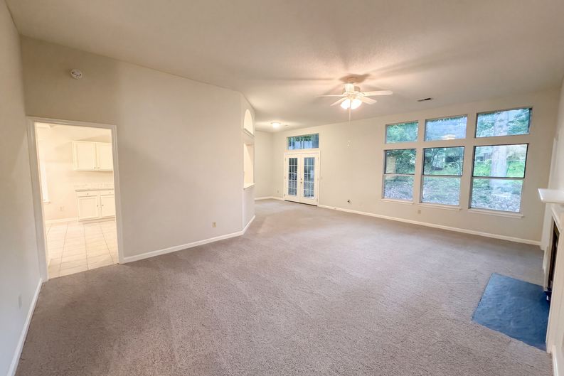 Photo 18 of 28 of 13 Stanford Ridge Ct, Irmo, SC