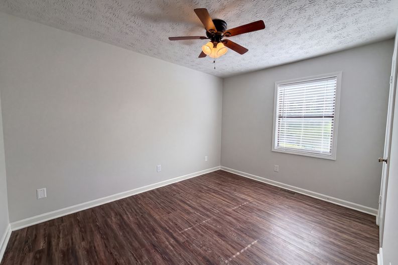 Photo 12 of 28 of 324 Adelene Way, Dallas, GA