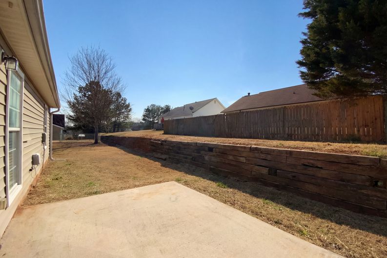 Photo 20 of 21 of 6773 Biscayne Blvd, Rex, GA