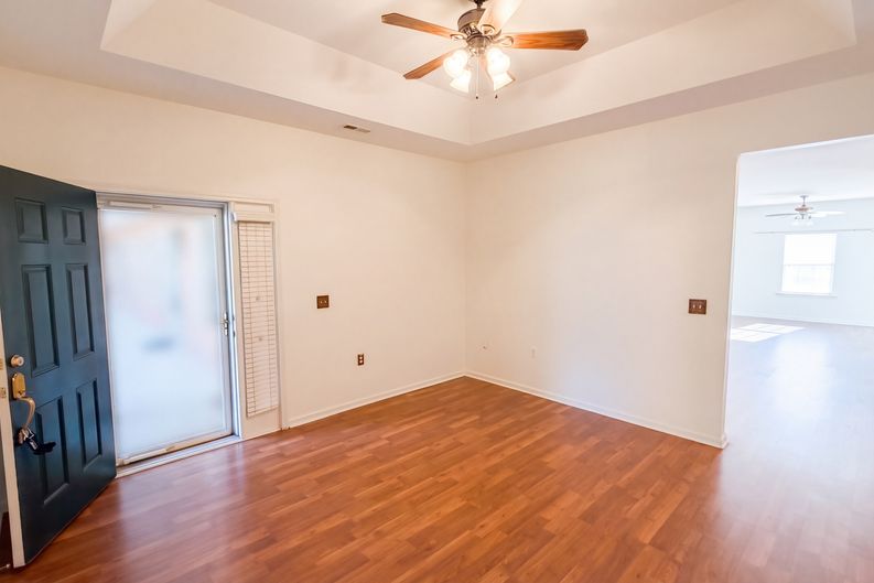 Photo 8 of 17 of 7175 Somerset Springs Dr, Charlotte, NC