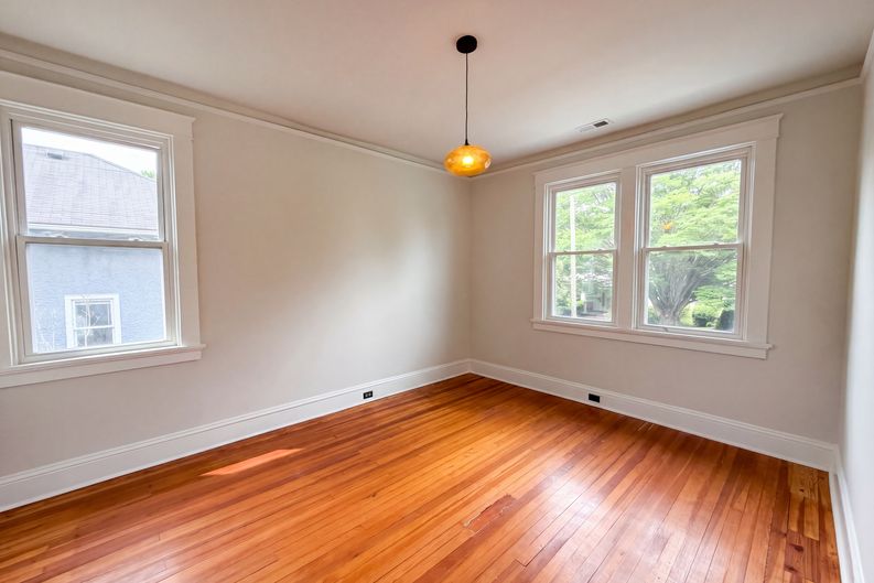 Photo 7 of 21 of 3311 Garland Ave, Richmond, VA