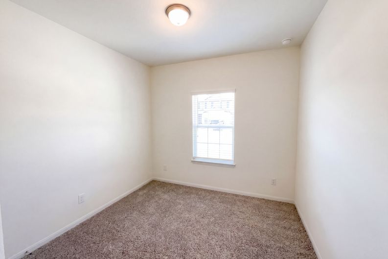 Photo 9 of 20 of 2838 Davis Trce, San Antonio, TX