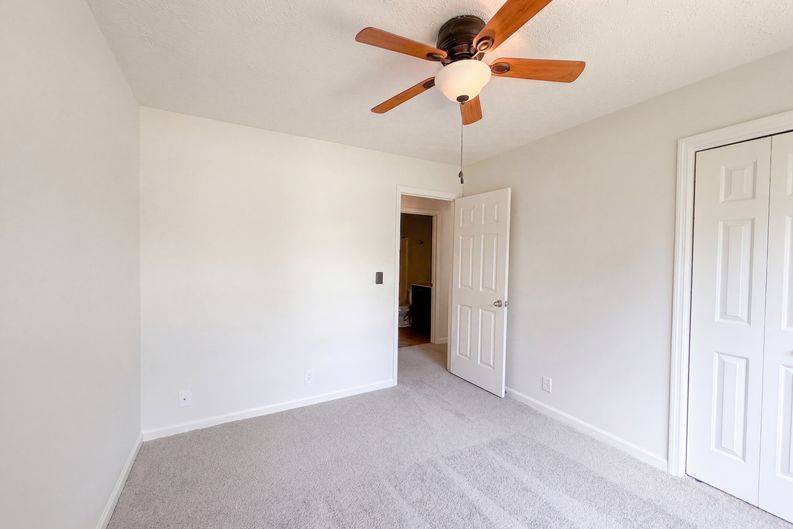 Photo 13 of 25 of 2036 Glastonbury Dr, Franklin, TN