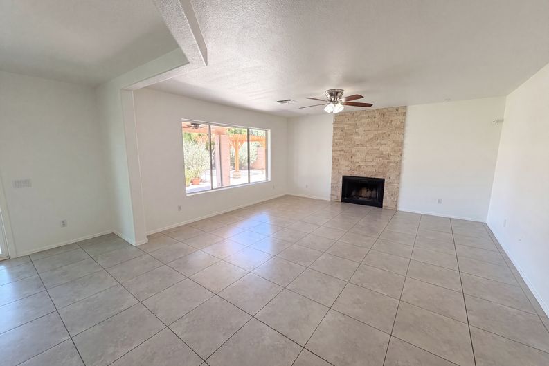 Photo 12 of 36 of 1371 N Concord Ave, Chandler, AZ