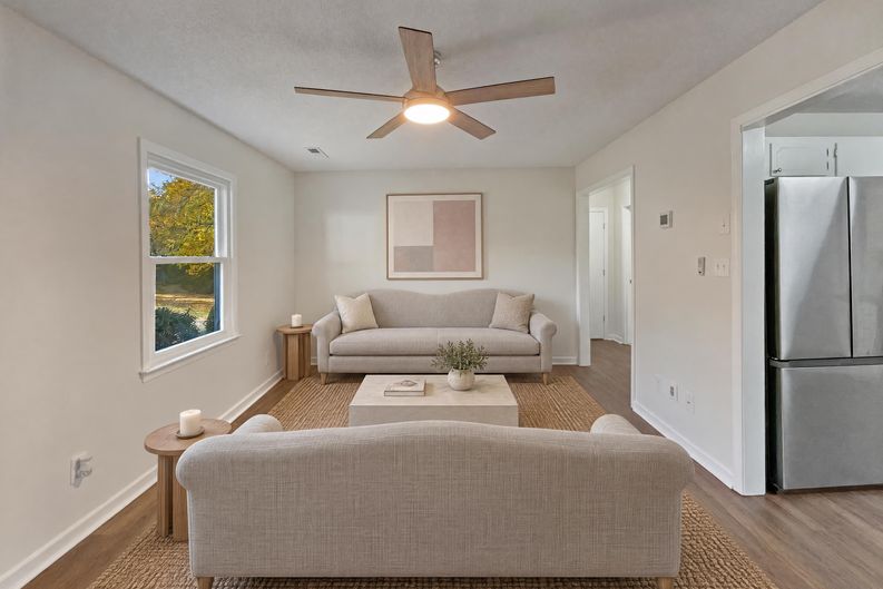 Photo 10 of 18 of 4051 Gordon Ct, Winston Salem, NC