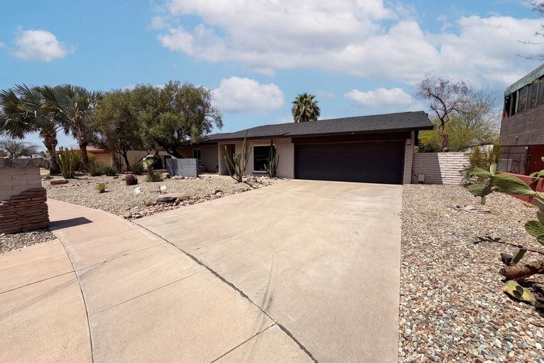 Photo 24 of 33 of 2244 E Nicolet Ave, Phoenix, AZ