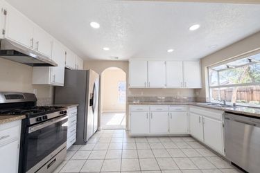 Photo 2 of 28 of 5545 W Avenue L6, Lancaster, CA