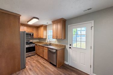 Photo 2 of 41 of 5812 Springfish Pl, Waldorf, MD