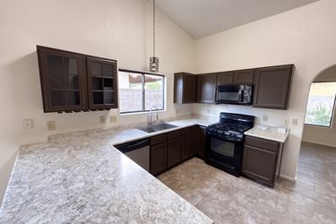 Photo 2 of 20 of 9324 E Lochnay Ln, Tucson, AZ