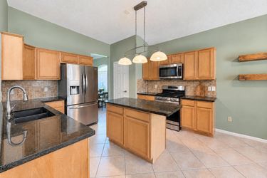 Photo 2 of 26 of 6023 Timber Oaks Rdg, Humble, TX