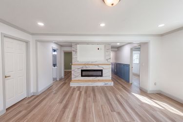 Photo 2 of 44 of 517 E 27th St, Winston Salem, NC