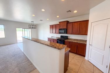 Photo 2 of 30 of 6295 S Crane Dr, Tucson, AZ