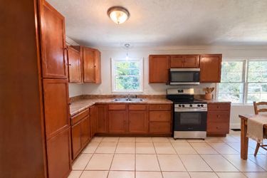 Photo 2 of 17 of 3224 Sandhill Dr, Fayetteville, NC