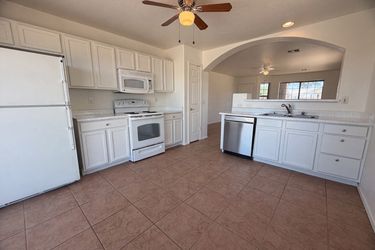Photo 2 of 16 of 5829 E Preakness Dr, San Tan Valley, AZ