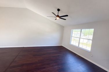 Photo 2 of 49 of 171 Cherry Grove Dr, West Columbia, SC