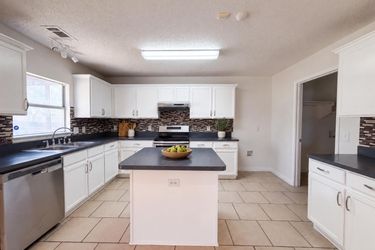 Photo 2 of 15 of 4325 Falcon Dr, Sherman, TX