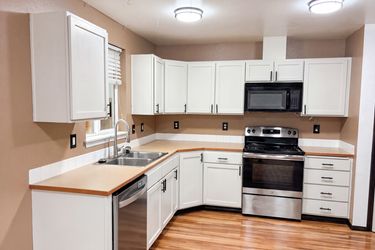 Photo 2 of 37 of 4919 106th St NE, Marysville, WA