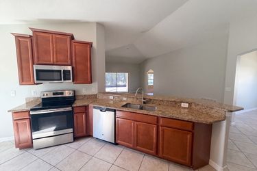 Photo 2 of 19 of 10080 Tolman Dr, Hudson, FL