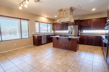 Photo 2 of 41 of 9625 W Oberlin Way, Peoria, AZ